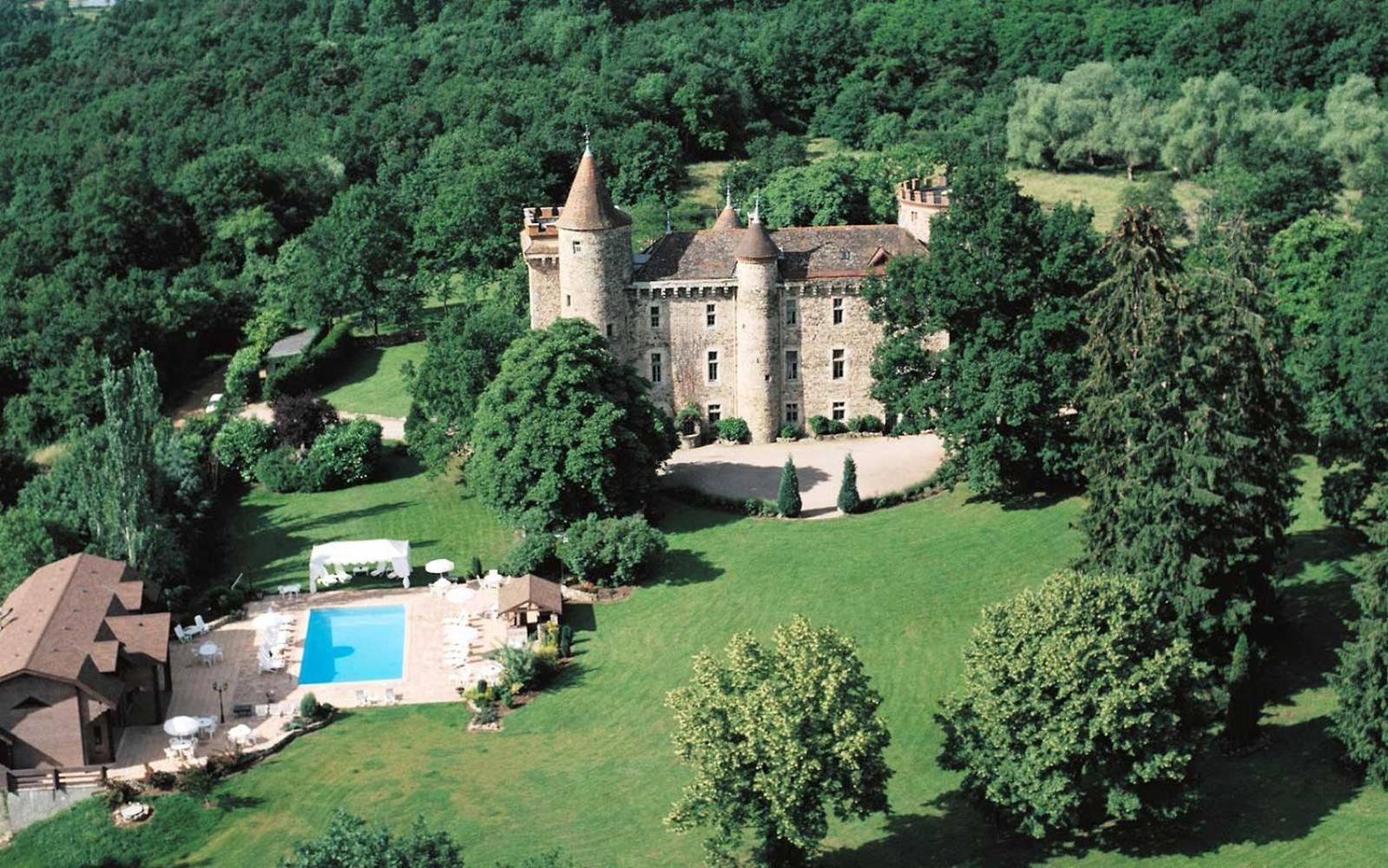 Chateau De Codignat Hotel *