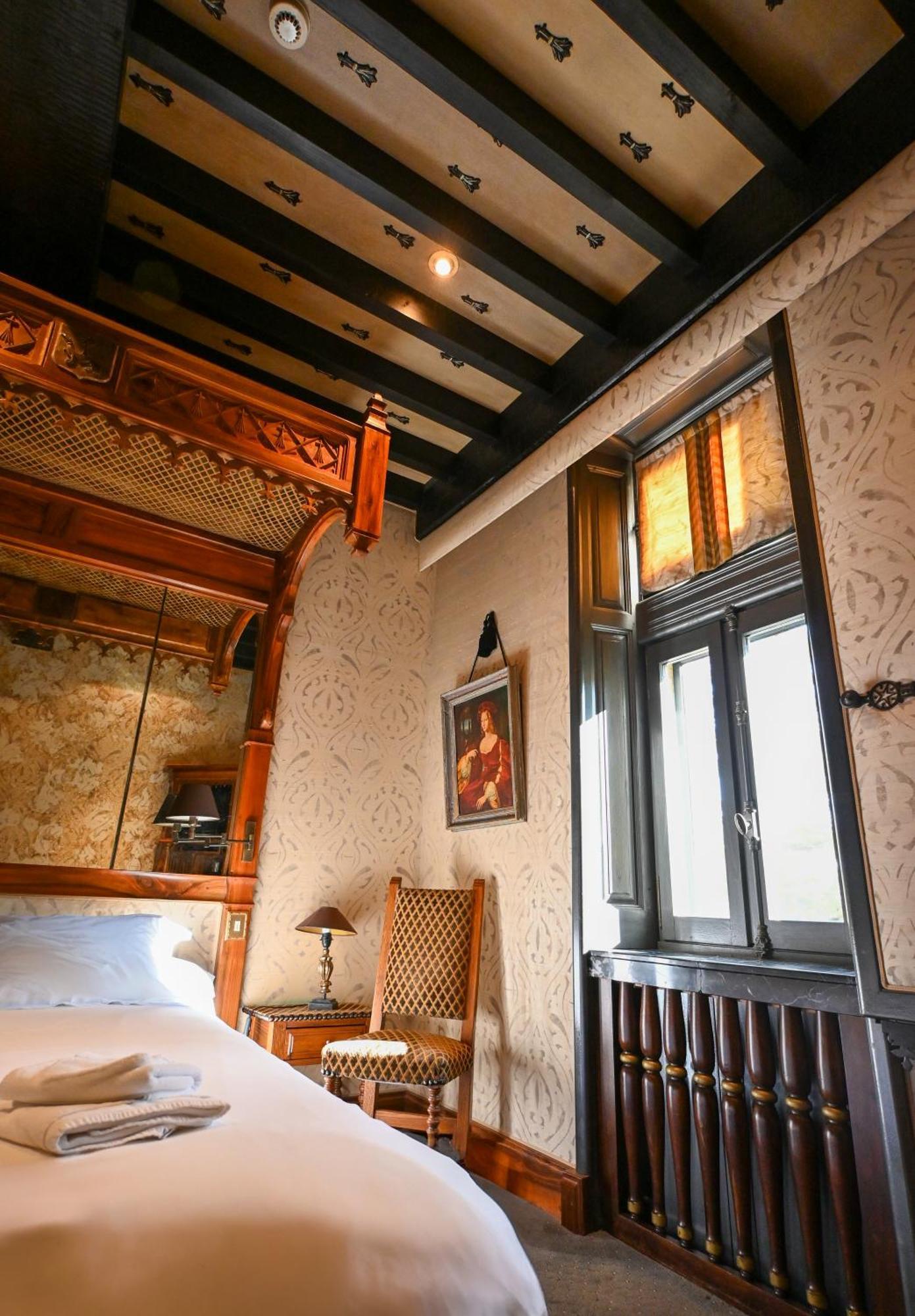 Hotel Chateau De Codignat